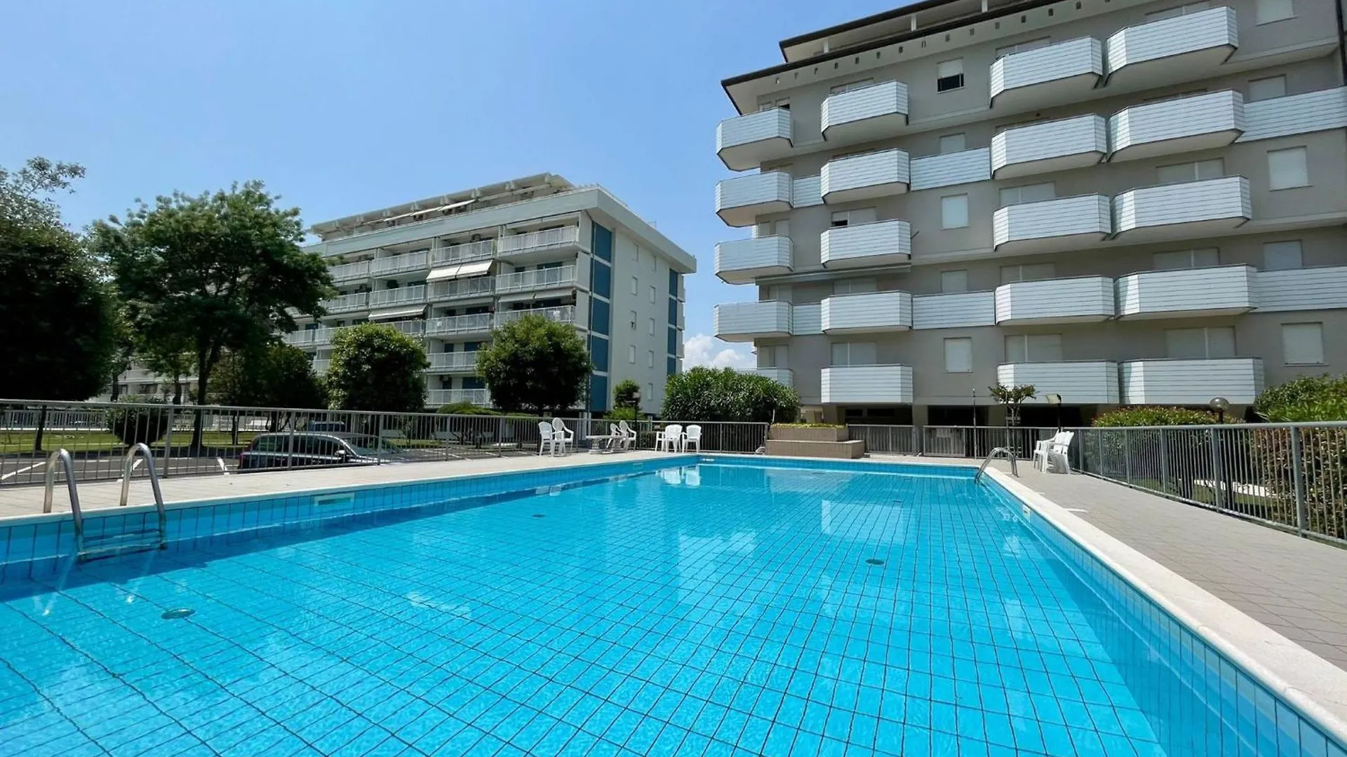 A Few Steps From The Beach With Shared Pool بورتو سانتا مارغريتا دي كاورل